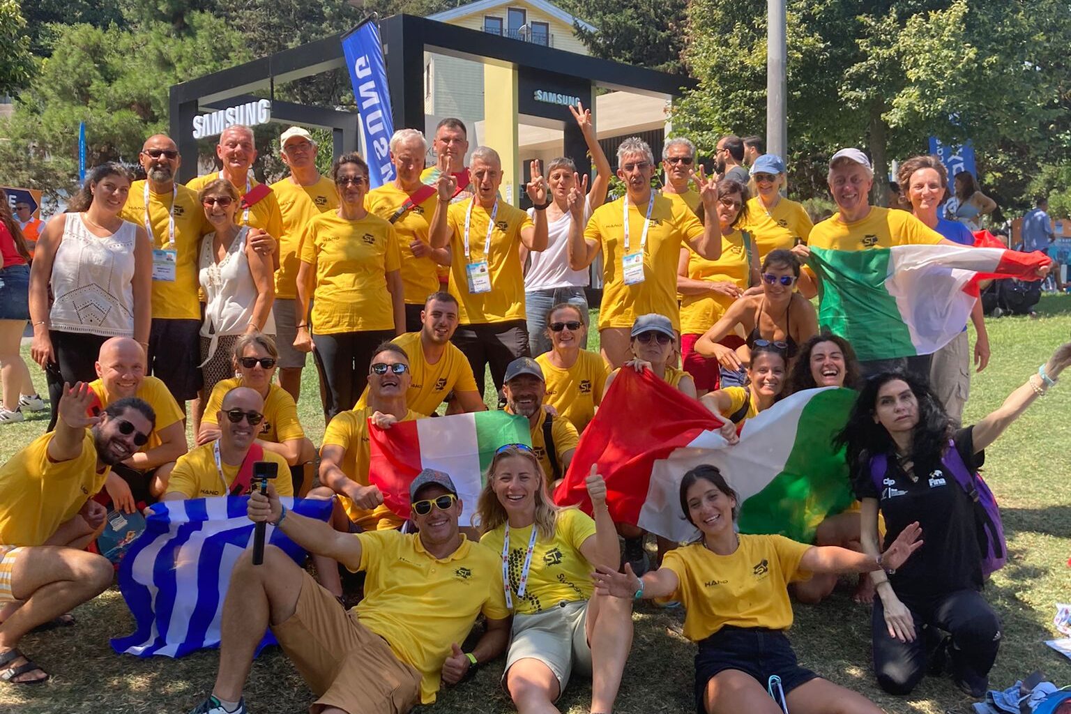 6.5km controcorrente tra Europa e Asia: Massimiliano Ferrario ha conquistato lo stretto del Bosforo