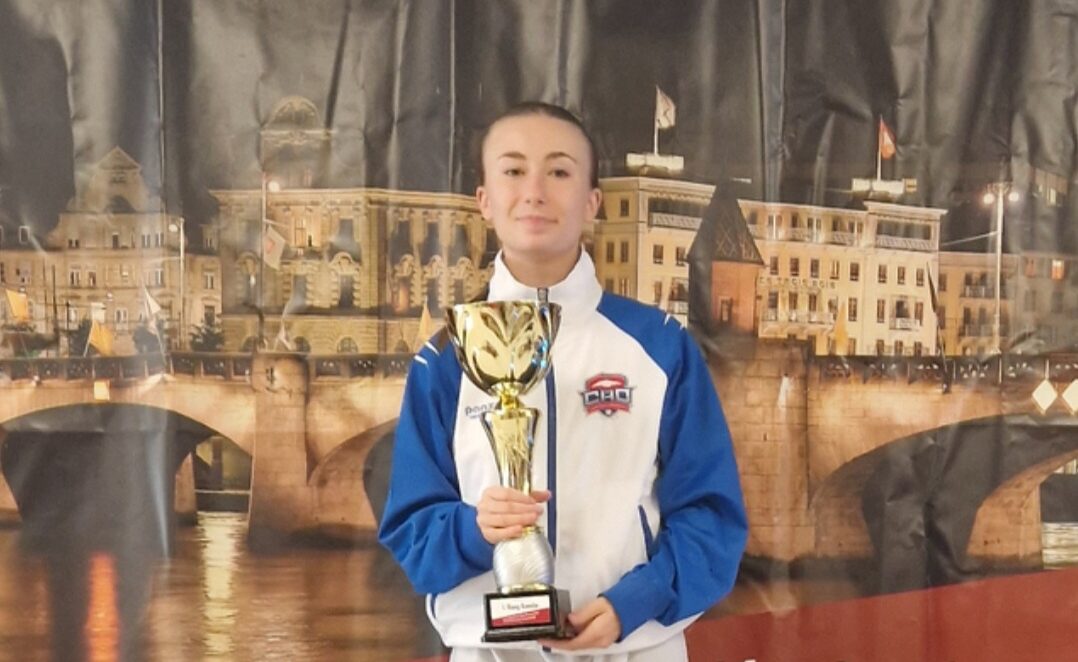 La stella di Alessandra Bossi brilla tra i grandi all’International Basel Open Masters 2023: oro U18 nel Kumite