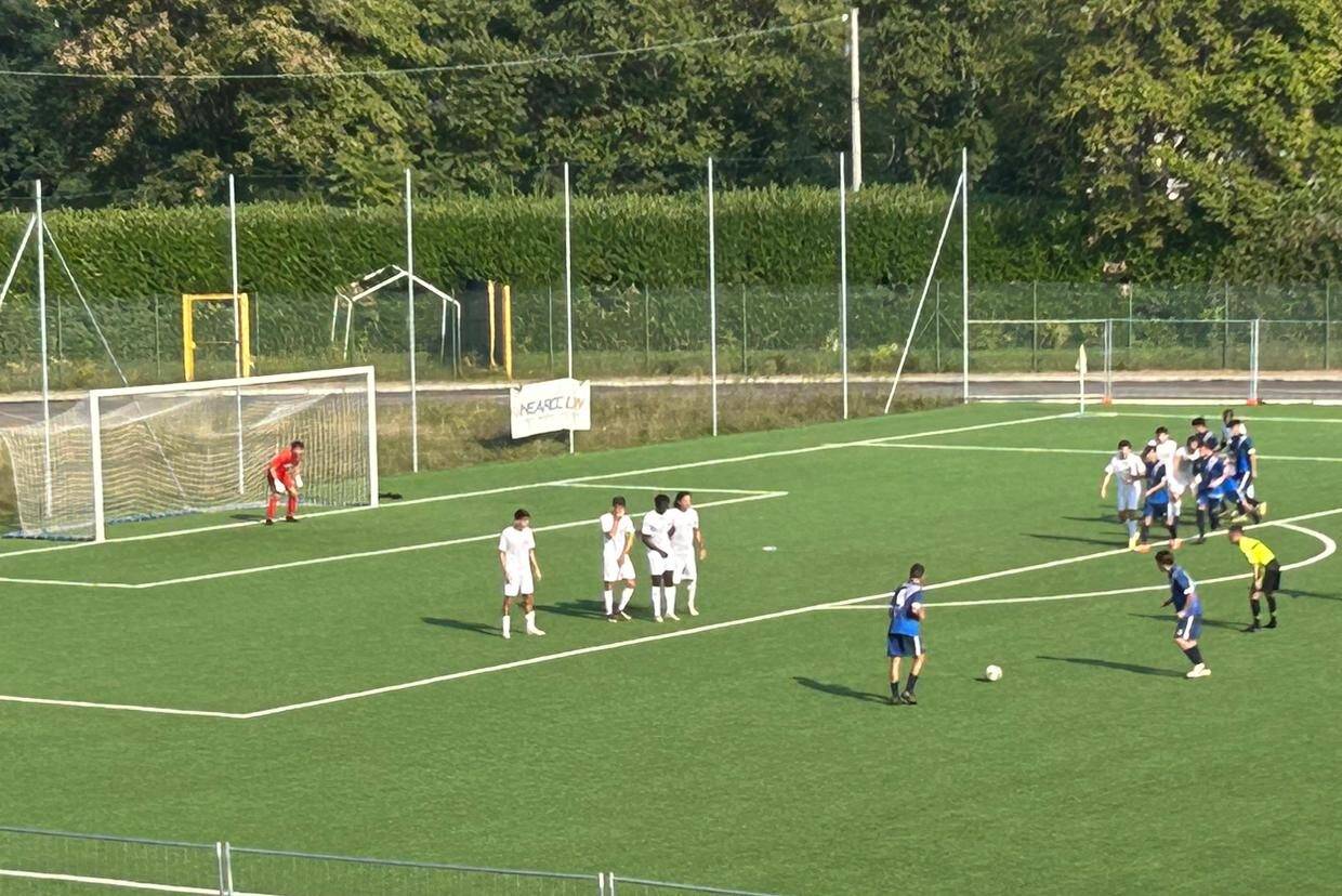 19^ – Manita Besnatese, Ispra-Solaro a reti bianche, la Lentatese ne approfitta e scappa, Lomazzo-Gallarate sospesa