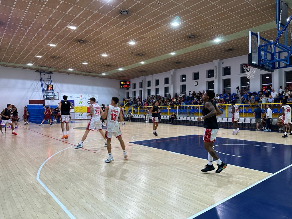 La Pallacanestro Varese si arrende a Venezia dopo un buon primo tempo: 89-77 il finale