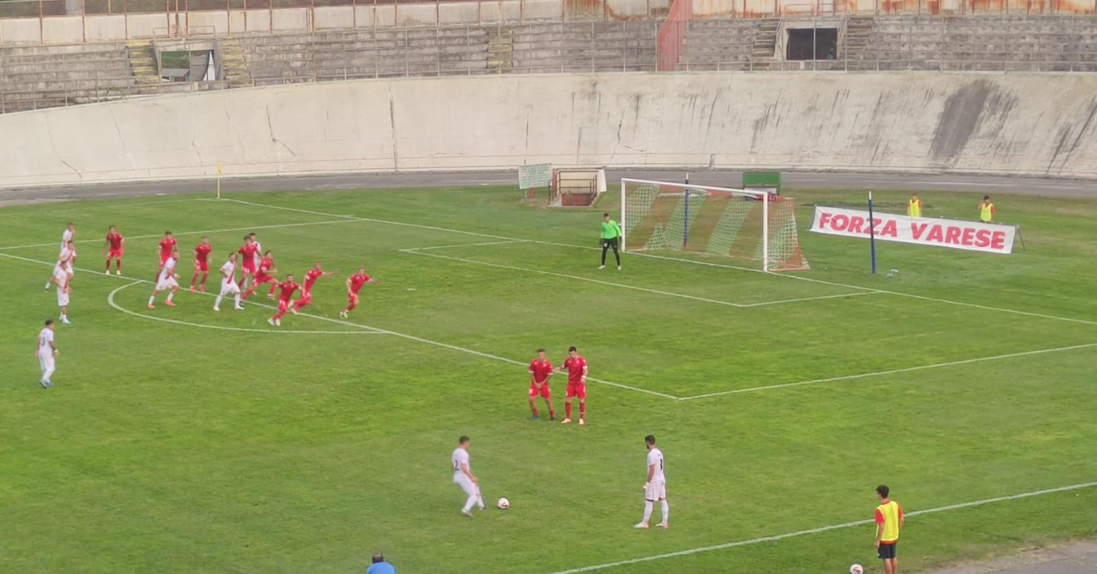 Furlan illumina, Banfi rifinisce: il Varese piega il Vado 1-0 e vola al terzo posto