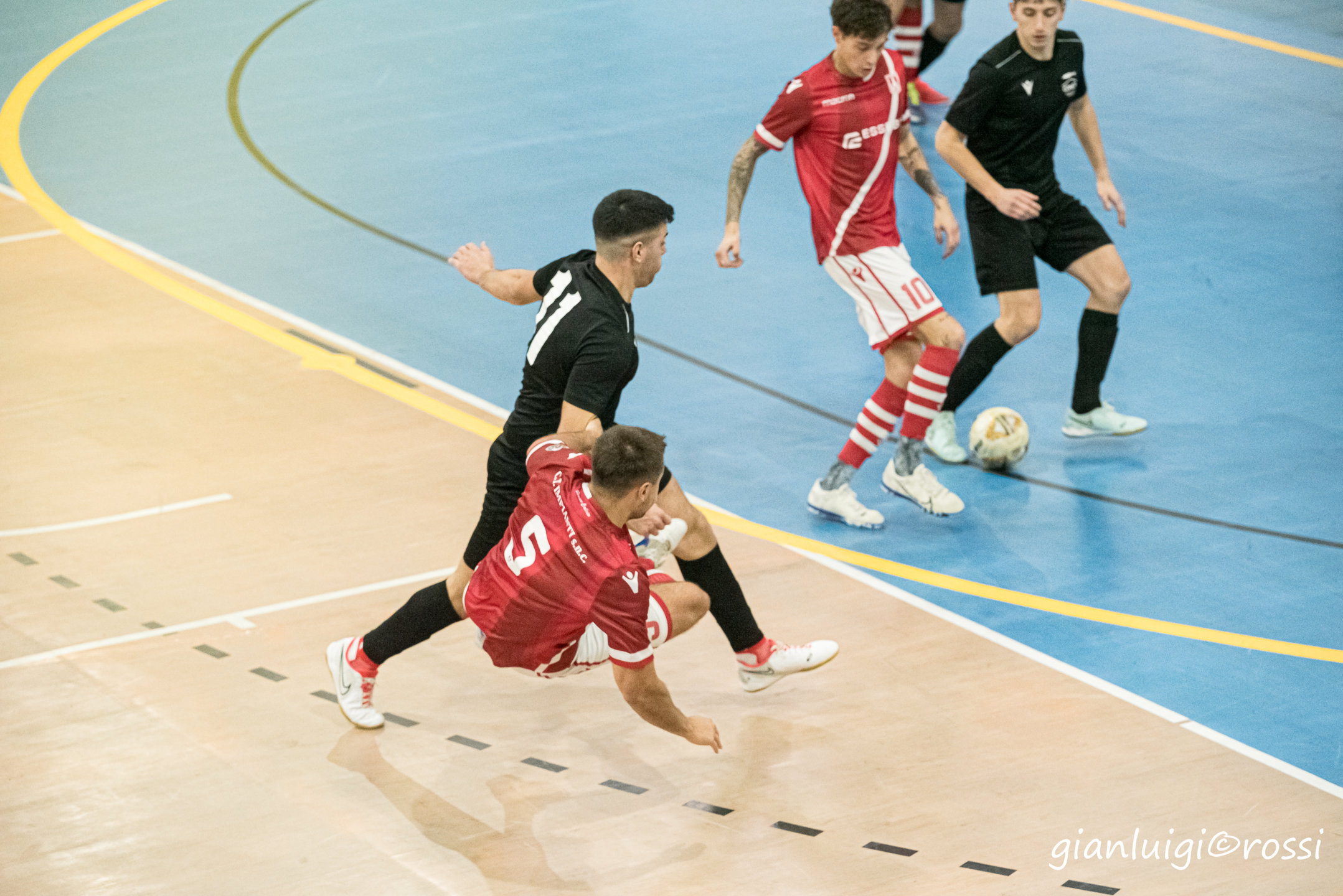 Coppa Lombardia – Il Futsal Varese stoppa il Cometa, ma non basta per il pass semifinale: 2-2