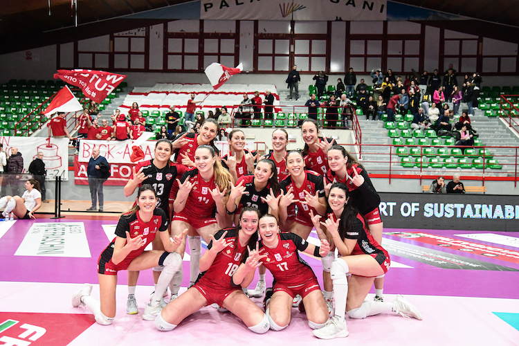 La Futura Volley chiude velocemente la pratica Soverato con un netto 3-0