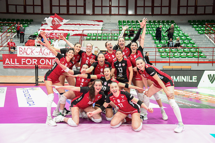 La Futura Volley vola in semifinale di Coppa Italia A2: Cremona surclassata 3-0