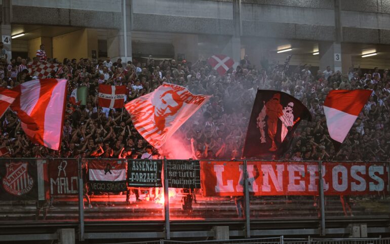 Tifosi in trasferta: comanda la Roma. In C Avellino davanti al Vicenza, Pro Patria come il Sassuolo