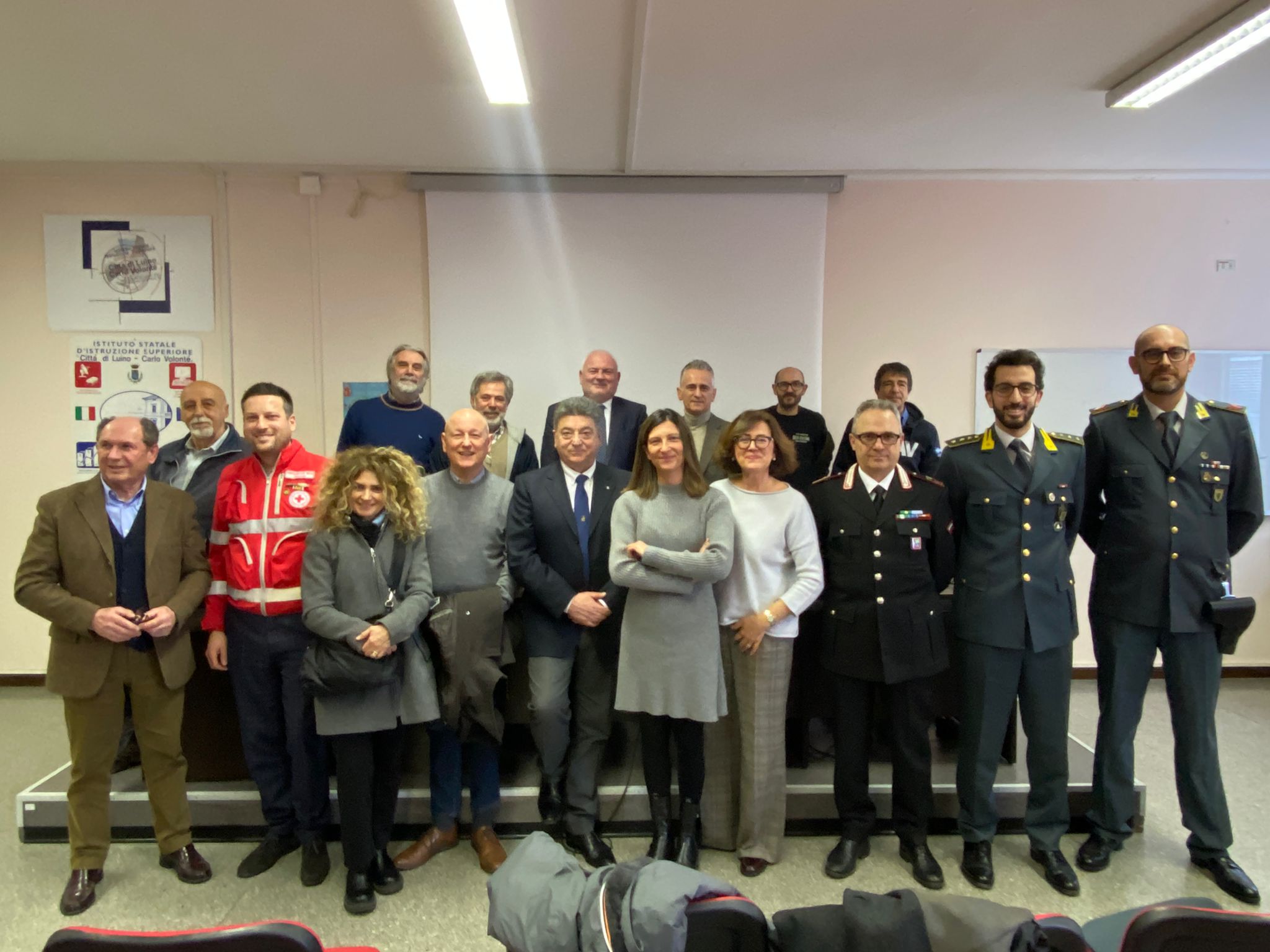 “La(r)go ai giovani! Play for chance. Spazi civici di Comunità”: a Luino il nuovo progetto tra Sport ed inclusività