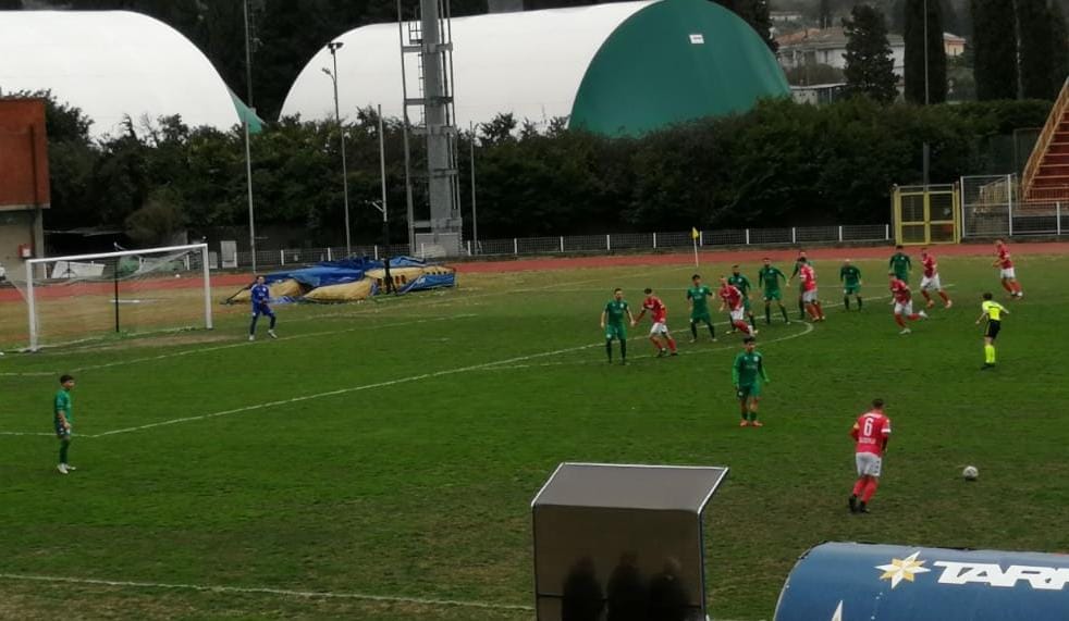 Le pagelle – Ferrari e Malinverno spiccano in un Varese sufficiente, bene anche l’ex Cantatore