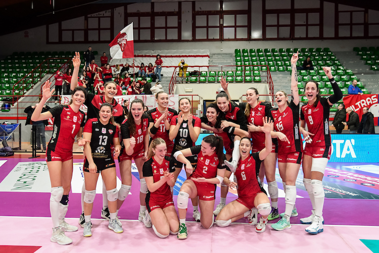 La Futura Volley torna a pieno ritmo: 3-1 alla LPM Bam Mondovì