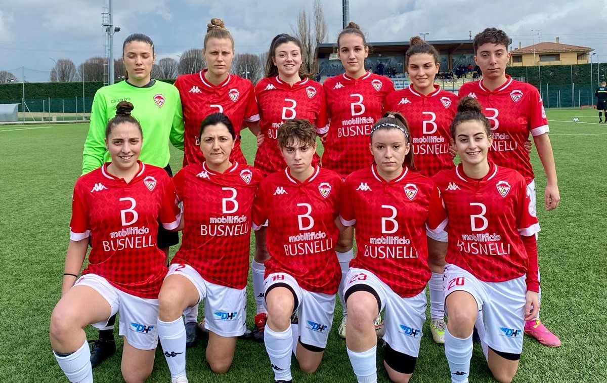 Leonesse biancorosse, ma il Lesmo è di un’altra categoria: il Varese si arrende 3-1
