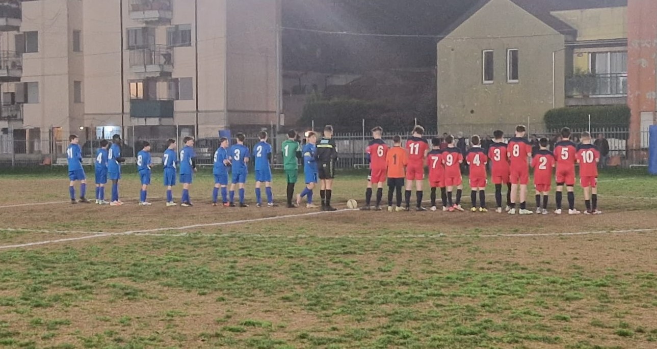 Giovanissimi Prov. U15 – Il Cantello apparecchia il big match nel Girone C. Goleade nell’A, più equilibrio nel B