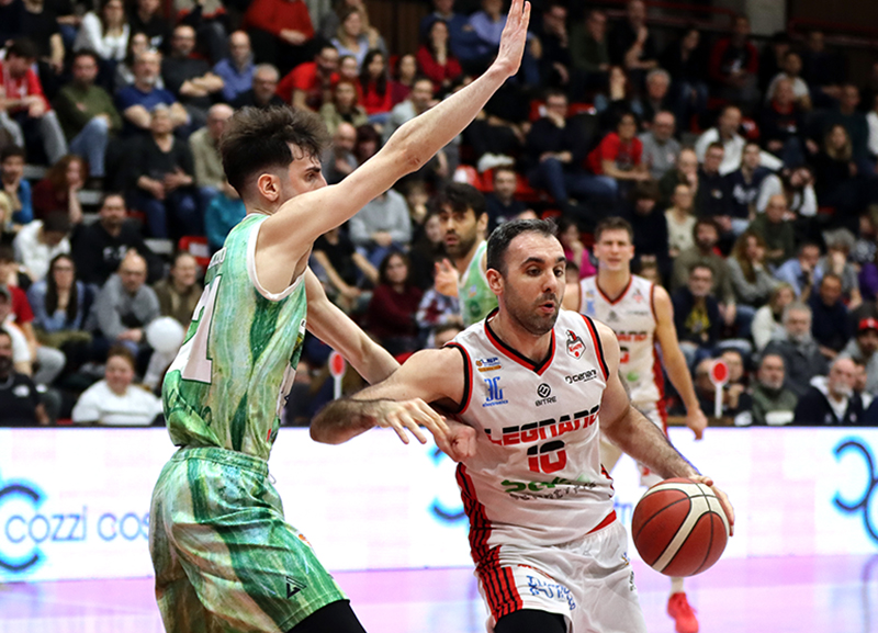 B Nazionale – Stop Legnano nella corsa playoff: vince Avellino 77-79
