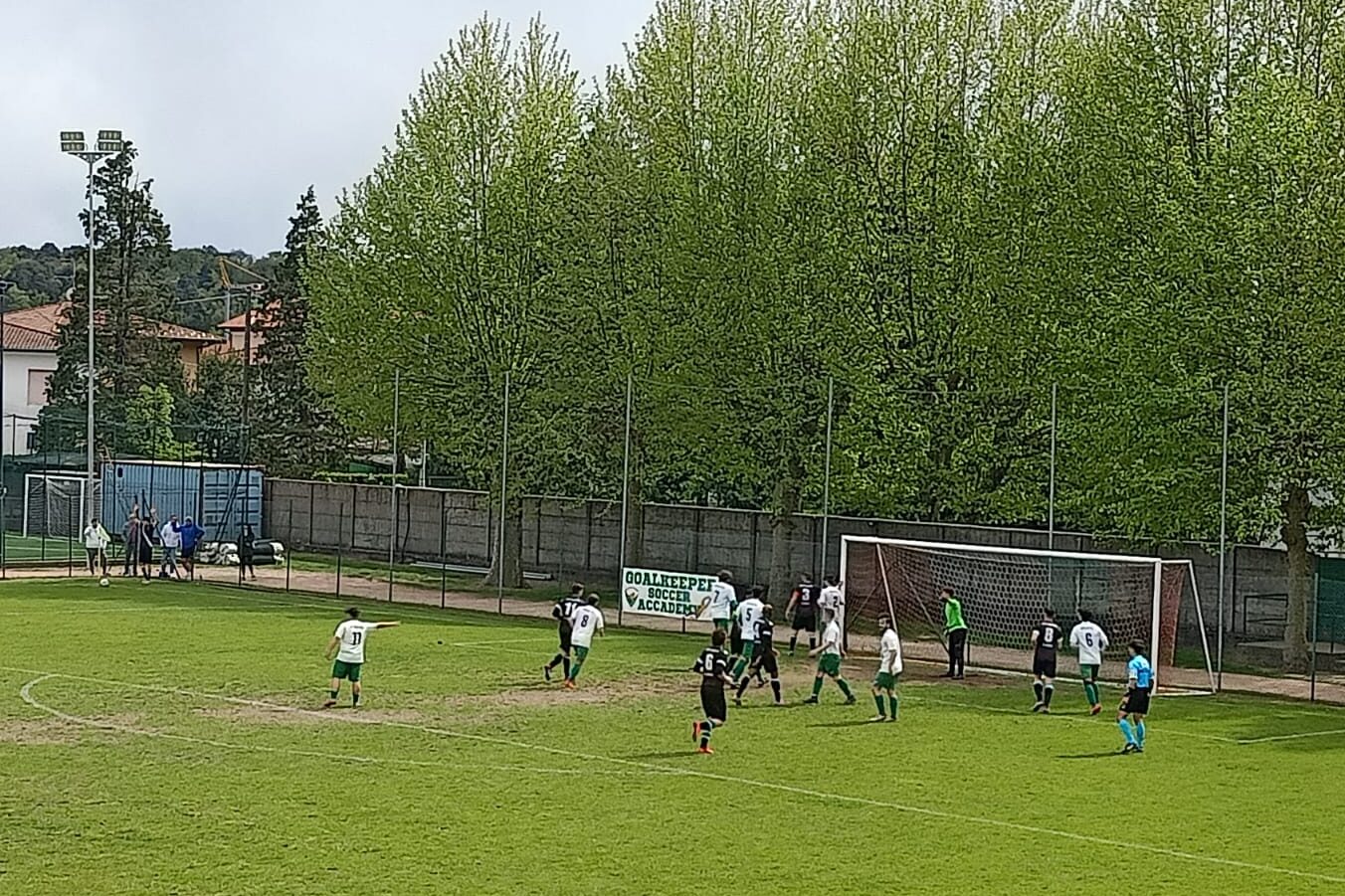 29^ – Valceresio sconfitta ma festeggia grazie al pareggio della France Sport. Scatto playout della Valcuviana