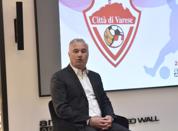 Presentazione Massimo Foghinazzi a capo del settore giovanile del Varese (5)