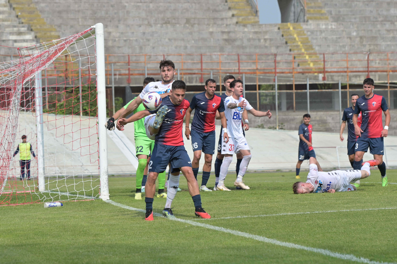 Vado a Vinovo, Varese no. I liguri passano 1-0 all’Ossola, finisce qui la stagione biancorossa