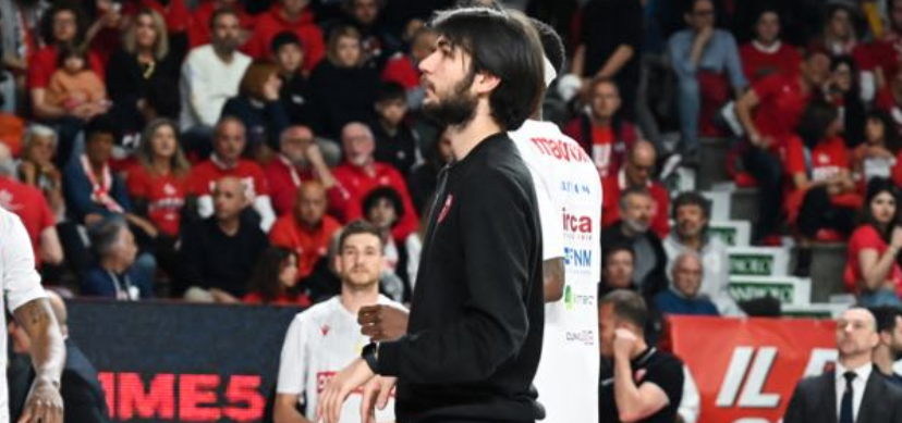 Varese Roosters – Coach Corengia vicino all’Urania Milano