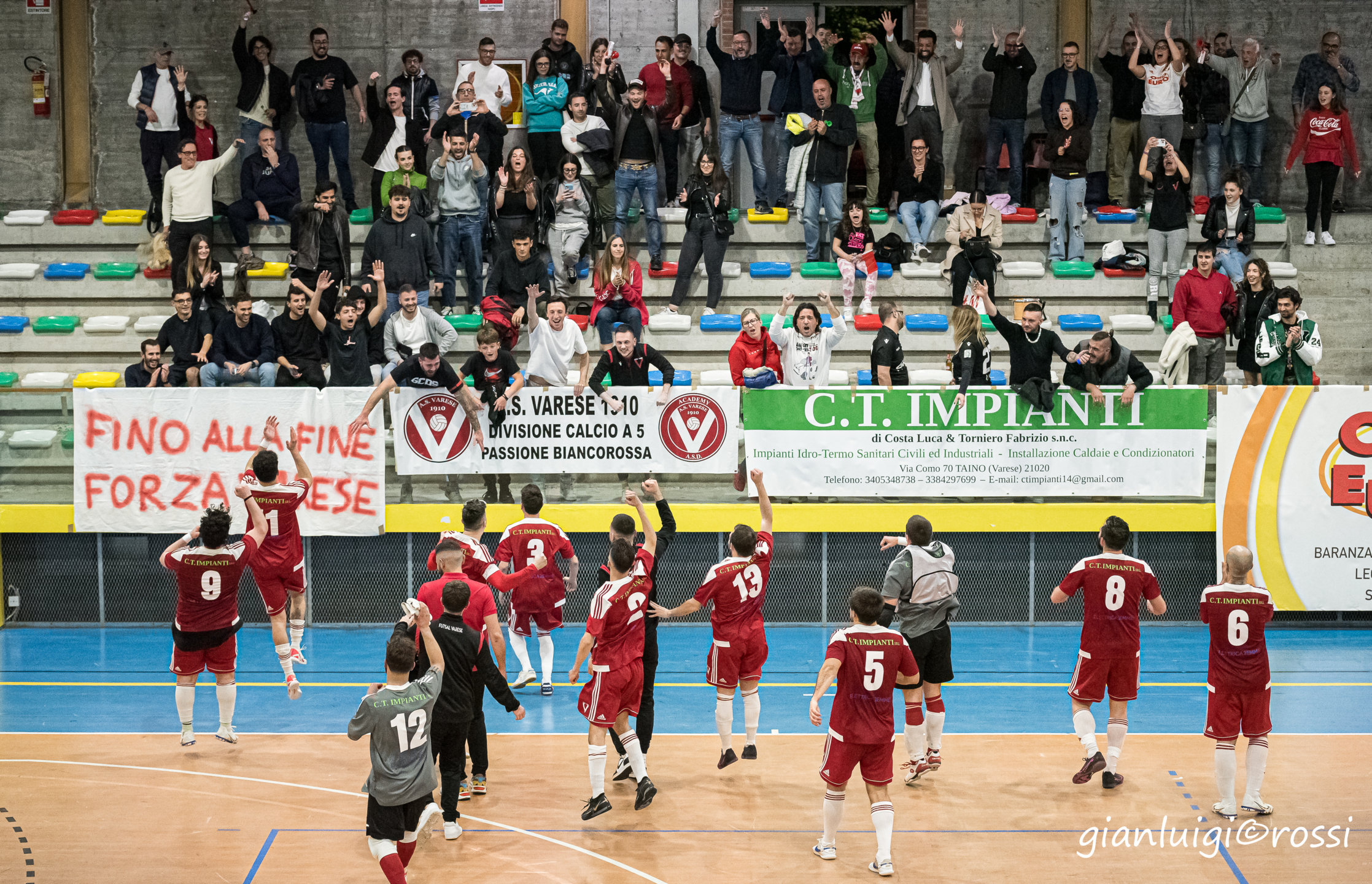 Qui si fa la storia: il Futsal Varese batte 6-4 PNC Milano e stacca il pass per la finalissima