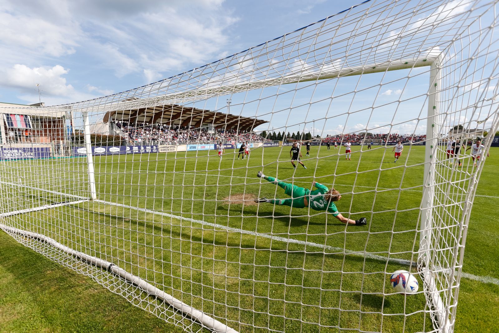 La Varesina rimonta il Piacenza 2-2: Fenici ai playoff, Caldiero Terme in Serie C