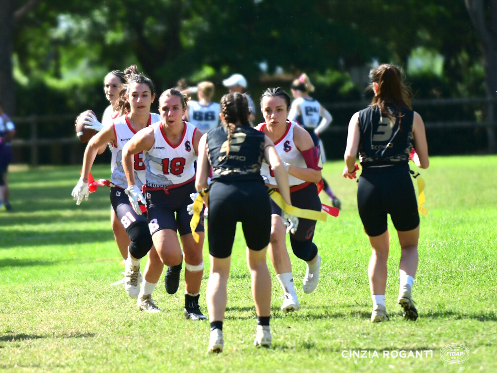 Flag – Skorpions di bronzo alle Finals di Grosseto: stra-dominio Panthers Parma. Quinto posto per Daemons&Tempeste