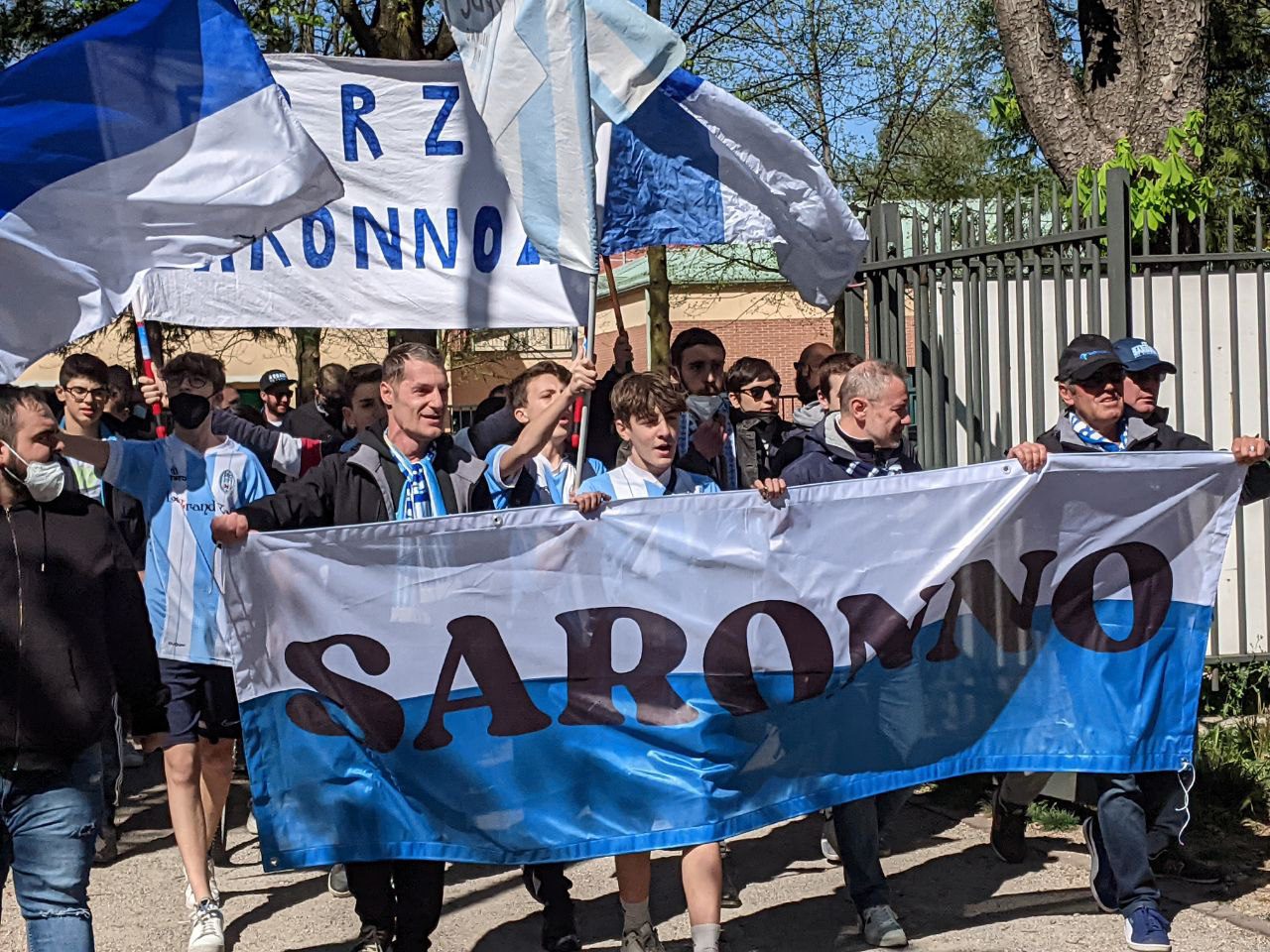 Il Fronte Ribelle non ci sta: “Il Saronno ha diritto al suo campo. Amministrazione avvisata”