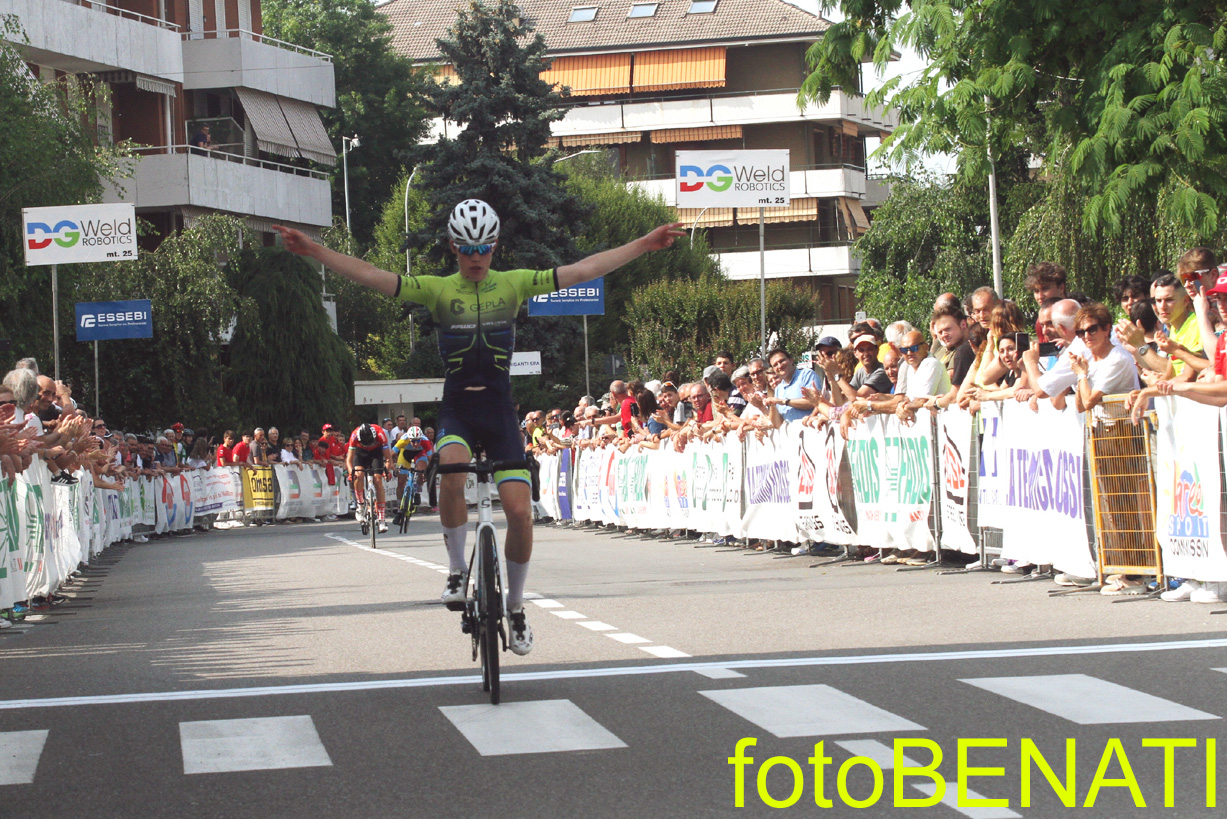 Gran Premio dell’Arno: 124km di adrenalina. Zanzi: “Appuntamento imprescindibile”