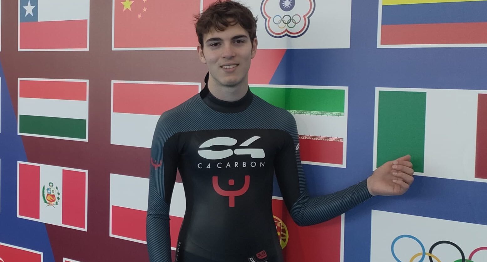 Campionato del Mondo di apnea indoor: Tovaglieri conquista l’oro