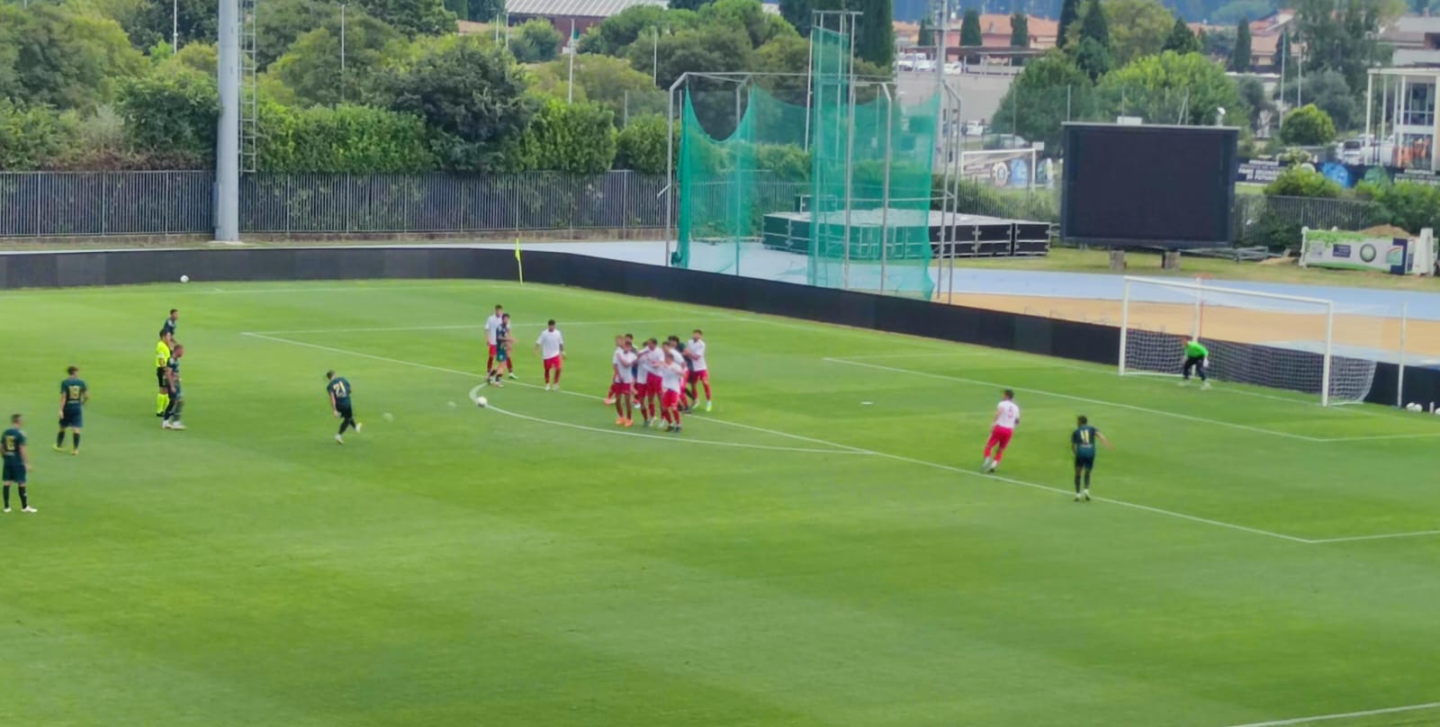 Il Varese cresce, la FeralpiSalò vince: 2-0 il finale, ma Floris può dirsi soddisfatto