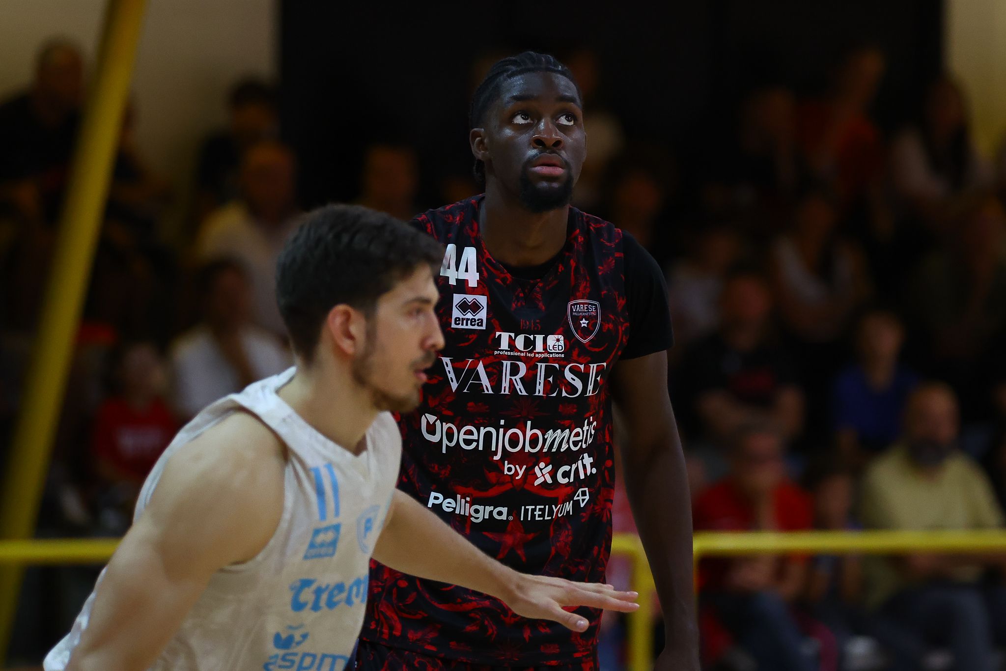 Pallacanestro Varese: Brown e Alviti, così non va. Serve un cambio di marcia