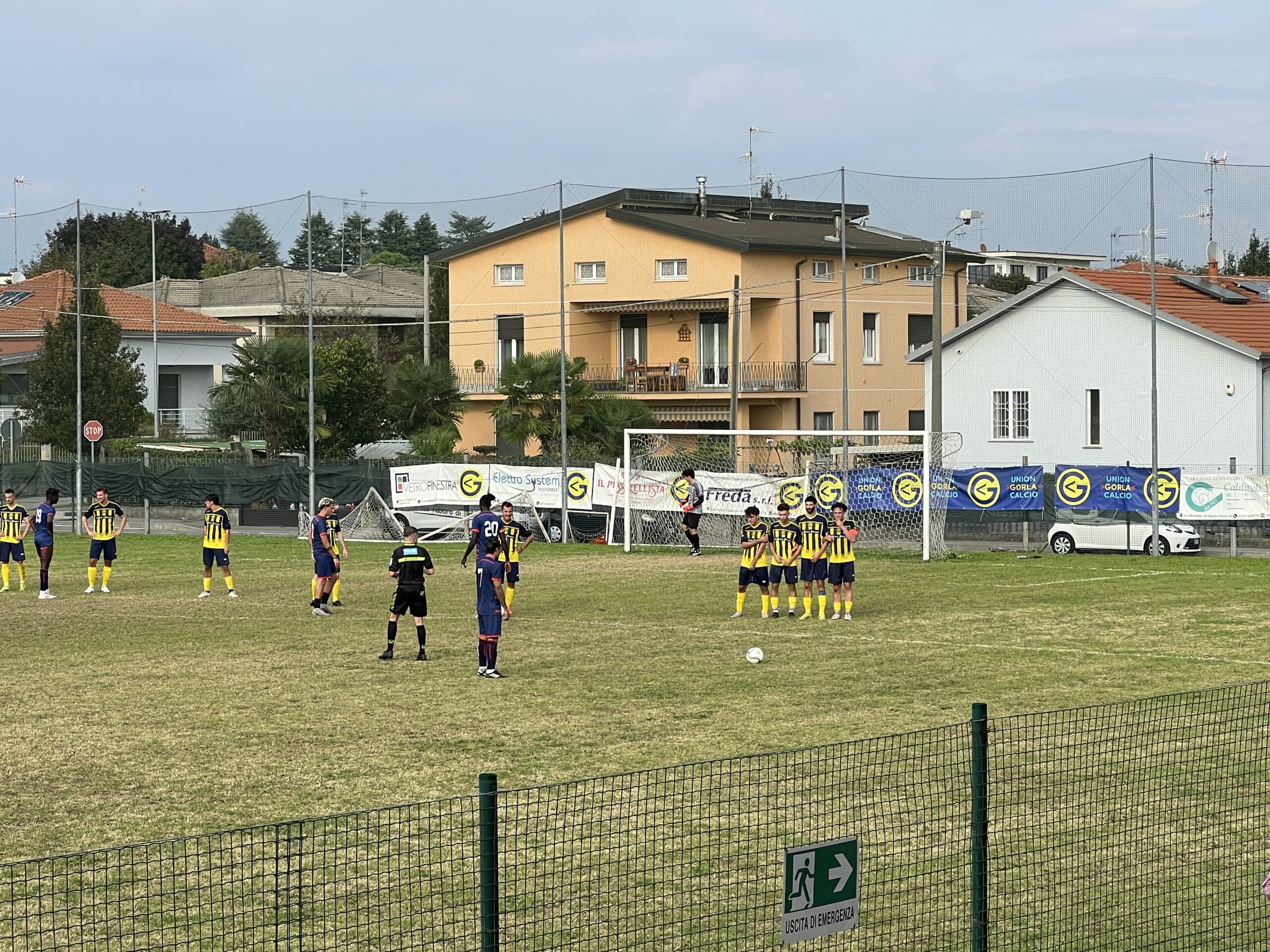 Gallarate spietato, schiaccia il Gorla Minore e si prende il big match: 5-0