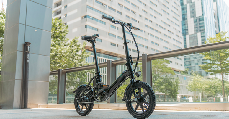 Bici elettrica piccola vs bici elettrica pieghevole: quale scegliere?