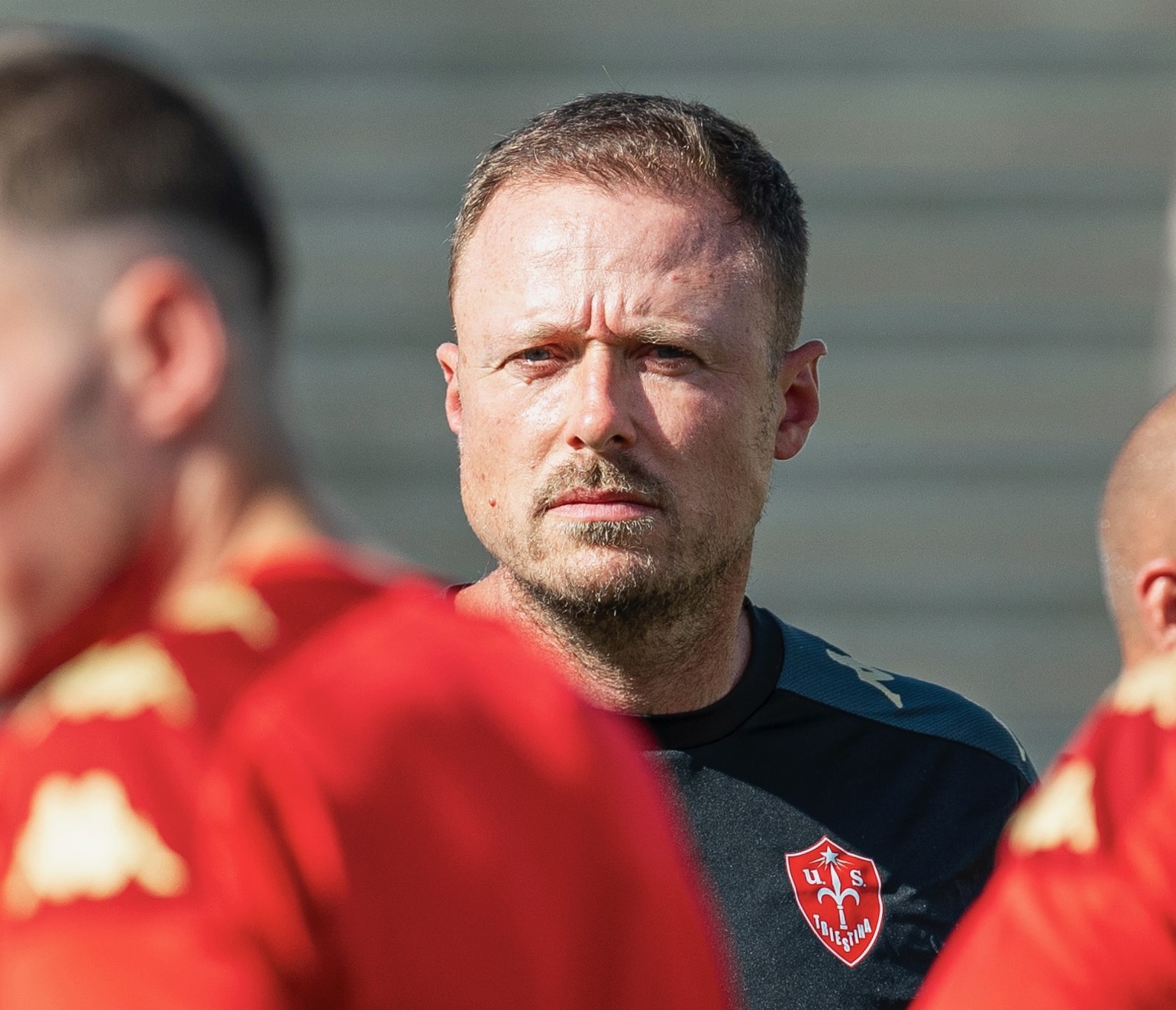 Triestina: 5 sconfitte possono bastare, bye bye Santoni. In panca Villa o il rientrante Tesser?
