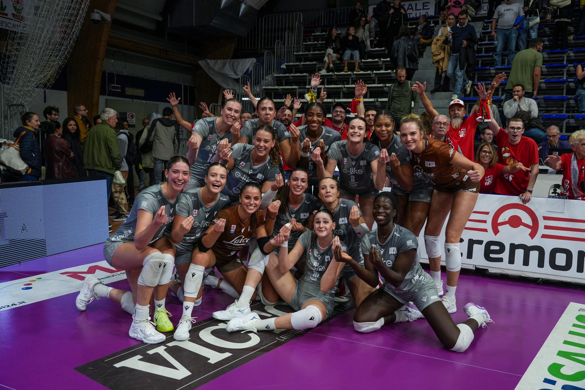 La UYBA fa doppietta: Chieri espugnata con un secco 3-0