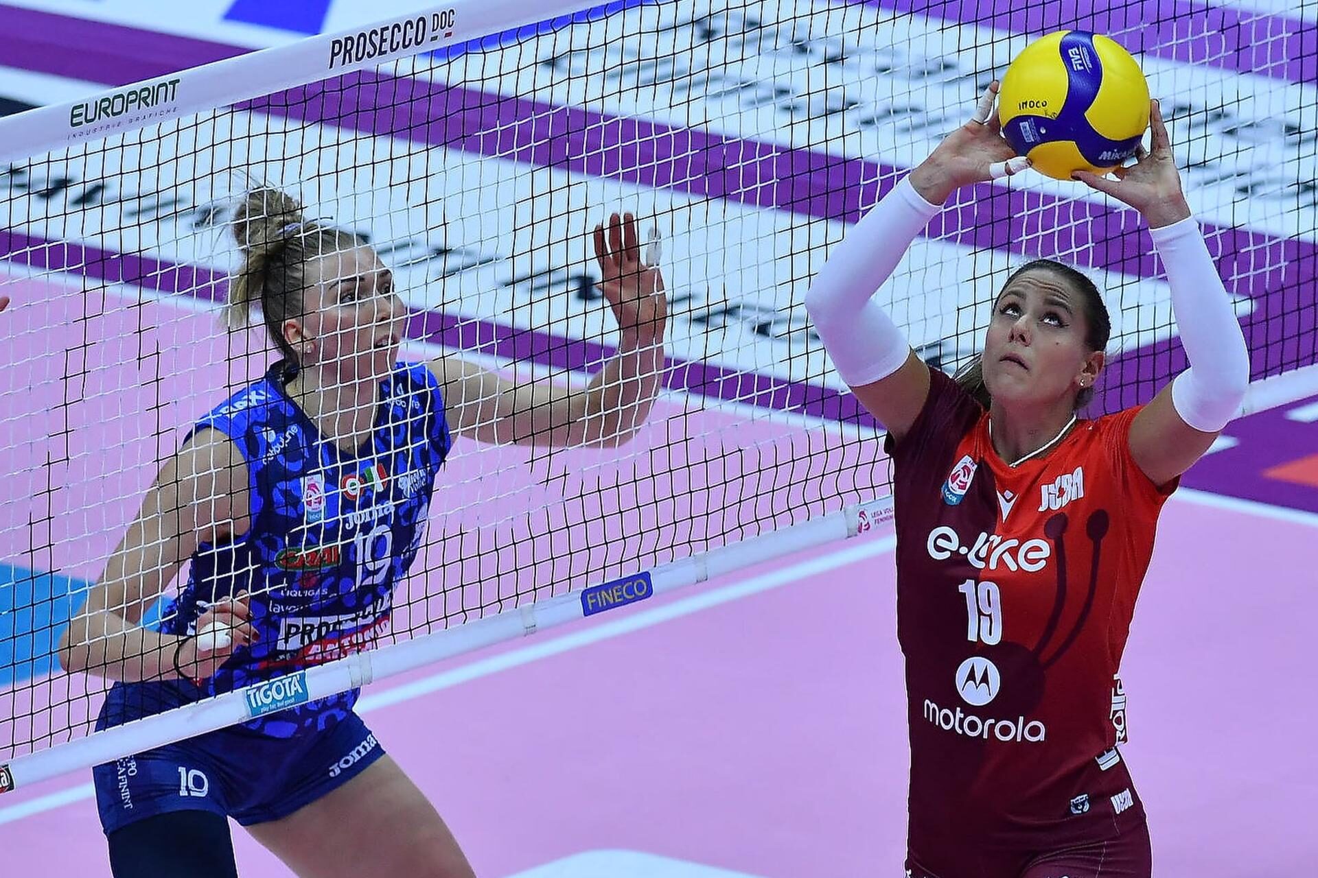 Conegliano inarrestabile: la UYBA lotta ma cede 3-0 nella prima di campionato
