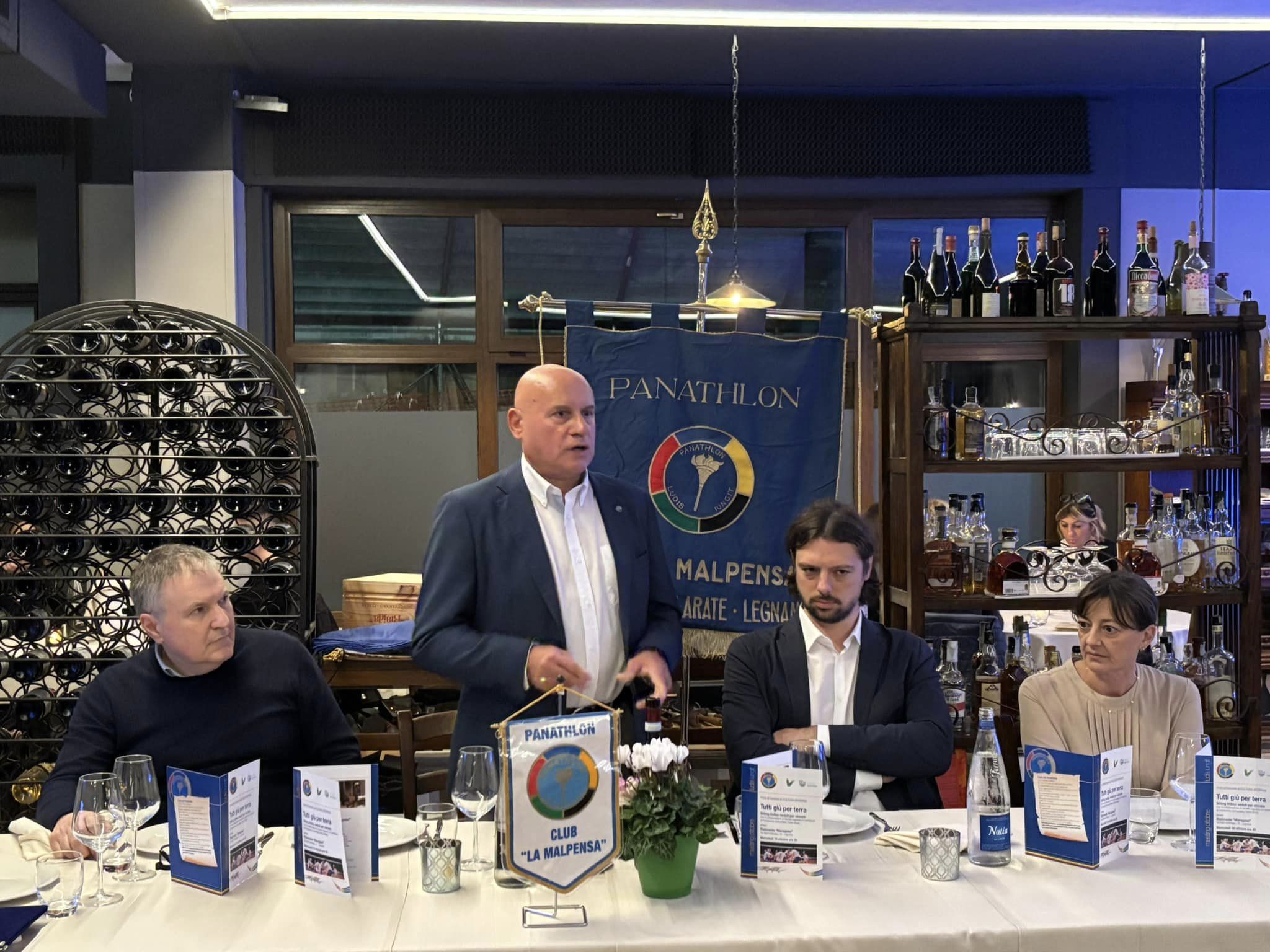 Tutti giù per terra: serata benefica dedicata al Sitting Volley per il Panathlon Club La Malpensa