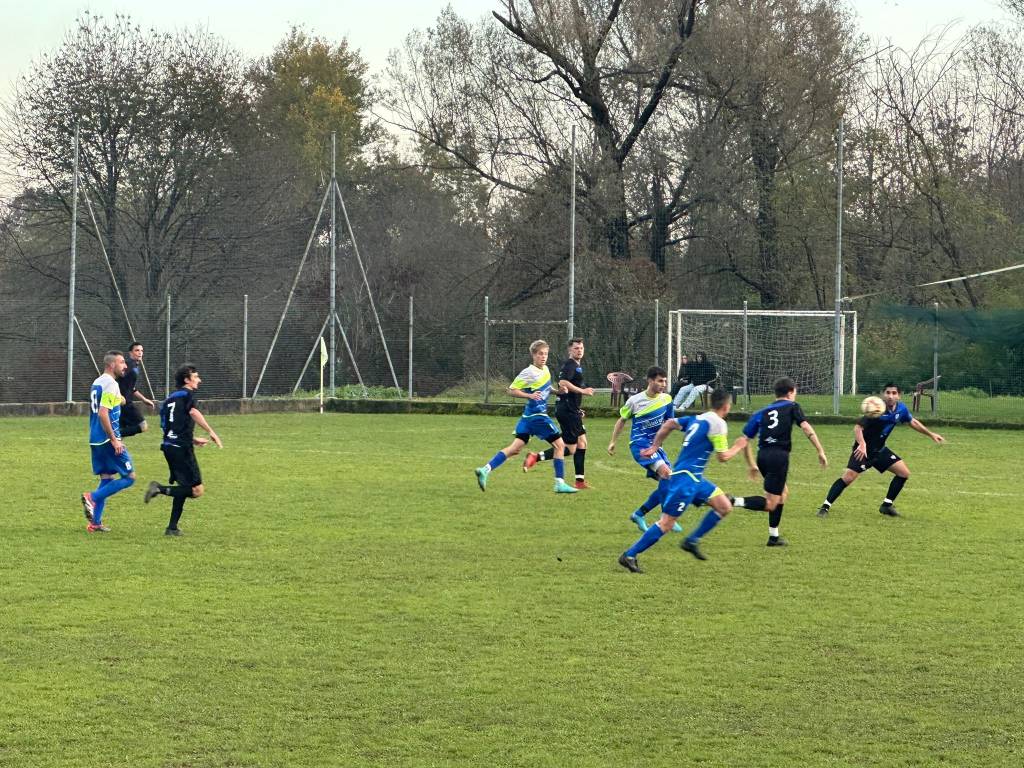 11^ – La Jeraghese frena la Cuassese, il Laveno si riprende vetta e big match. Valcuviana e Ceresium spunti salvezza, vola il Brebbia
