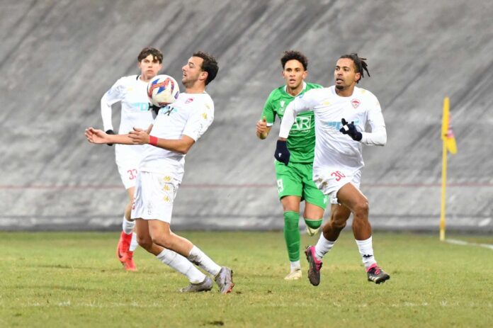 Varese-Gozzano 2-1 (15) Valagussa e Barzotti