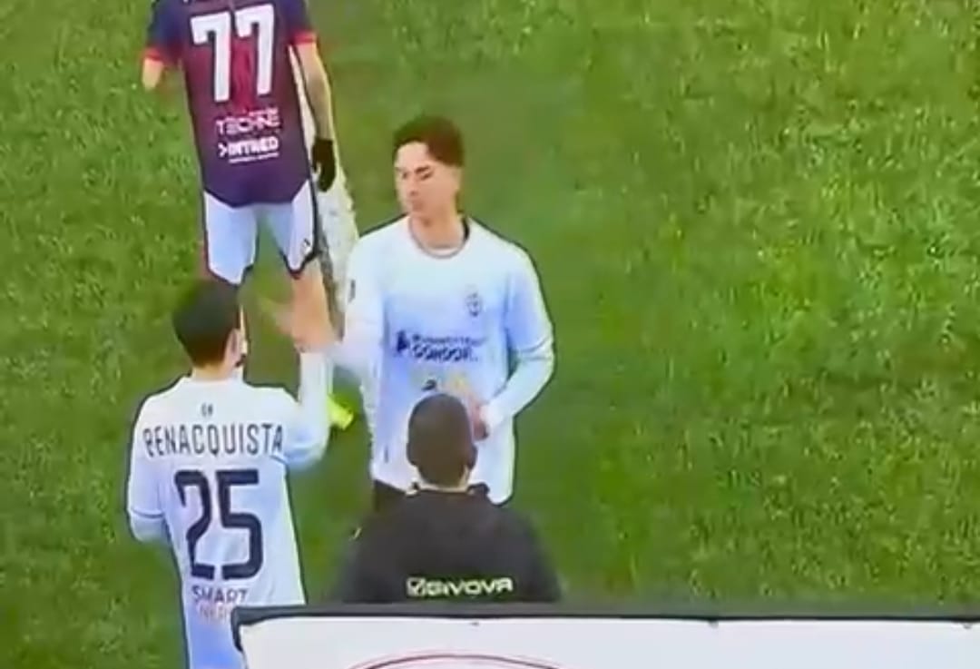 Un ex Varese debutta in Serie C con la maglia della Pro Vercelli