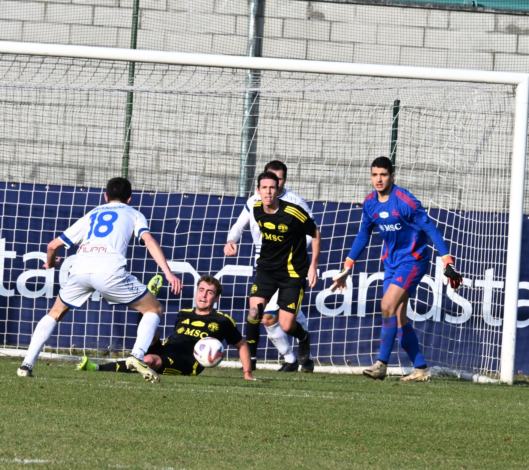 La Varesina cade ancora, il Chievo passa 3-2. Max Di Caro: “Si esce lottando, non abbassando la testa”