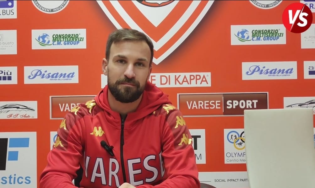 Floris: “Squadra matura”, Vitofrancesco: “Non potevamo iniziare meglio”. Cavaliere: “Chiedo scusa a tutti”