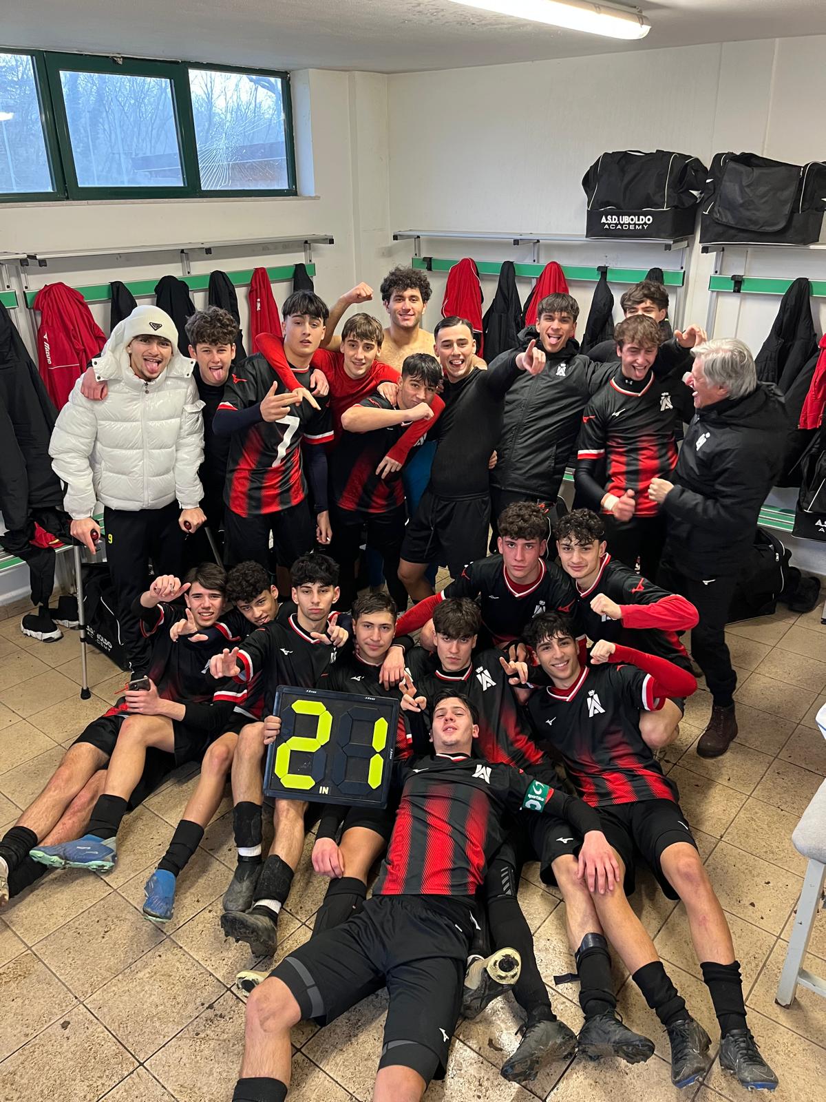 Juniores Regionale, 22^ – L’Academy Uboldo di misura, continua a volare il Canegrate. Poker Caronnese