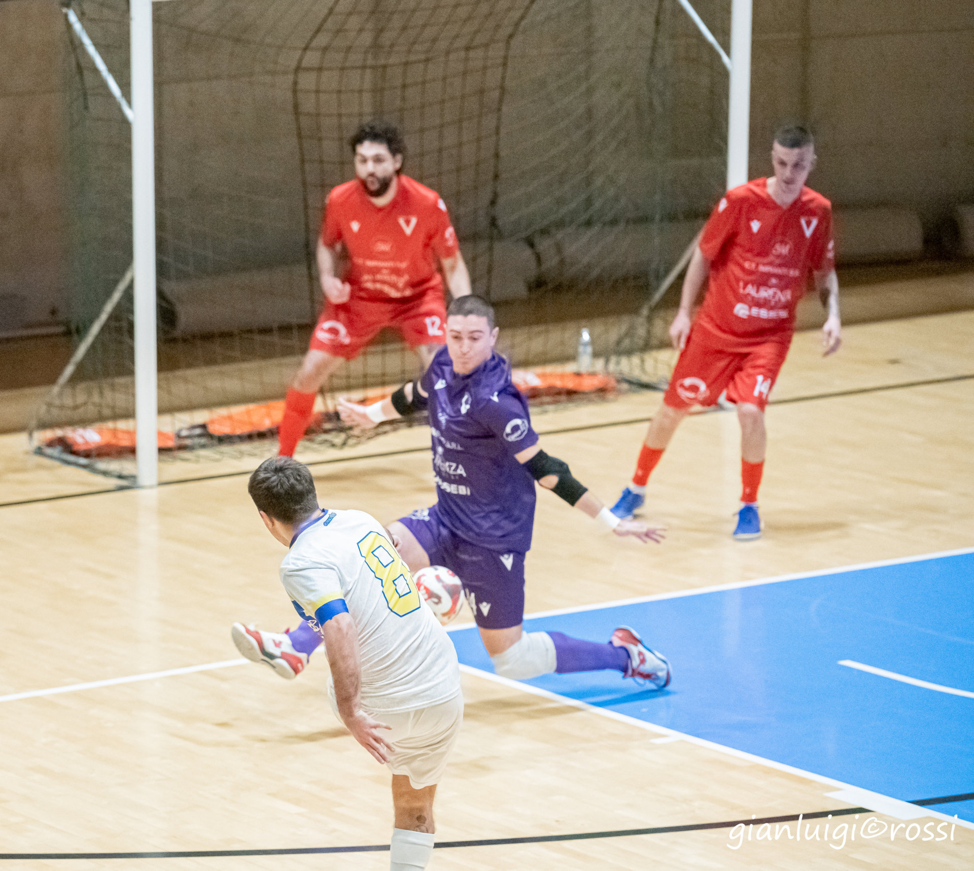 Il Futsal Varese inciampa a Morbegno, i tre punti se li prende la Derviese: 6-3