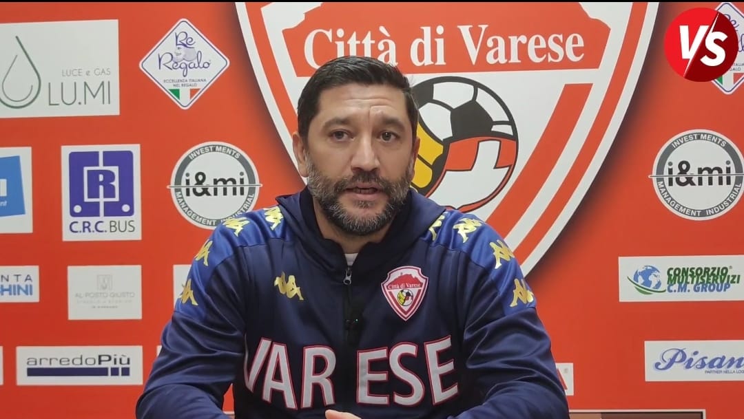 Floris: “Paghiamo ogni errore”. Ex biancorossi: “Buon progetto, stadio fatiscente. Varese merita di più” – VIDEO