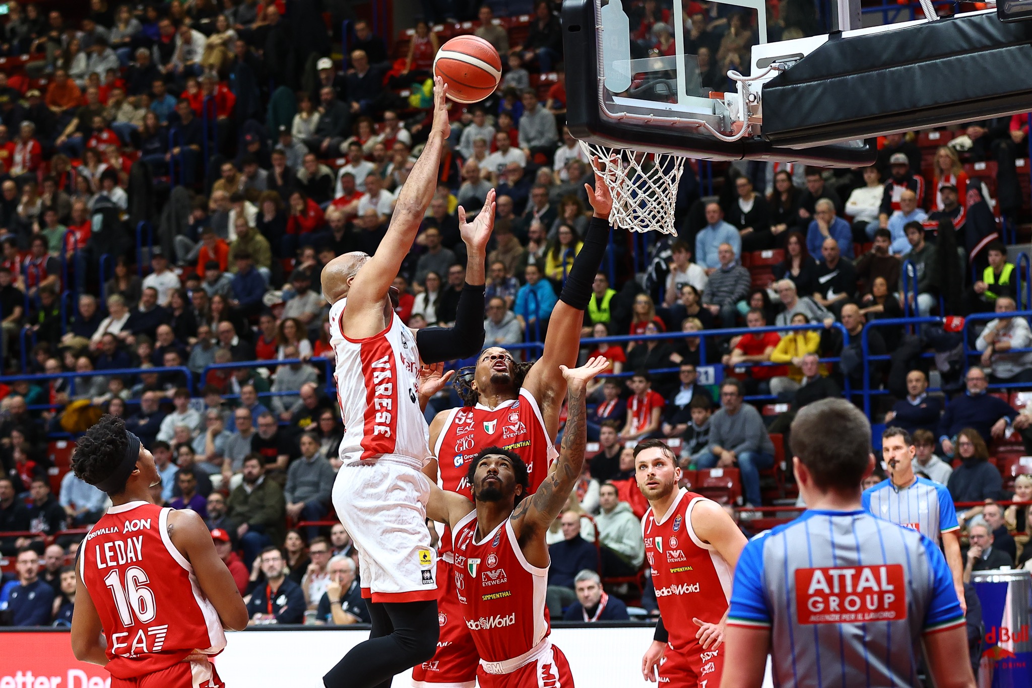 Tyus Milano pall.va