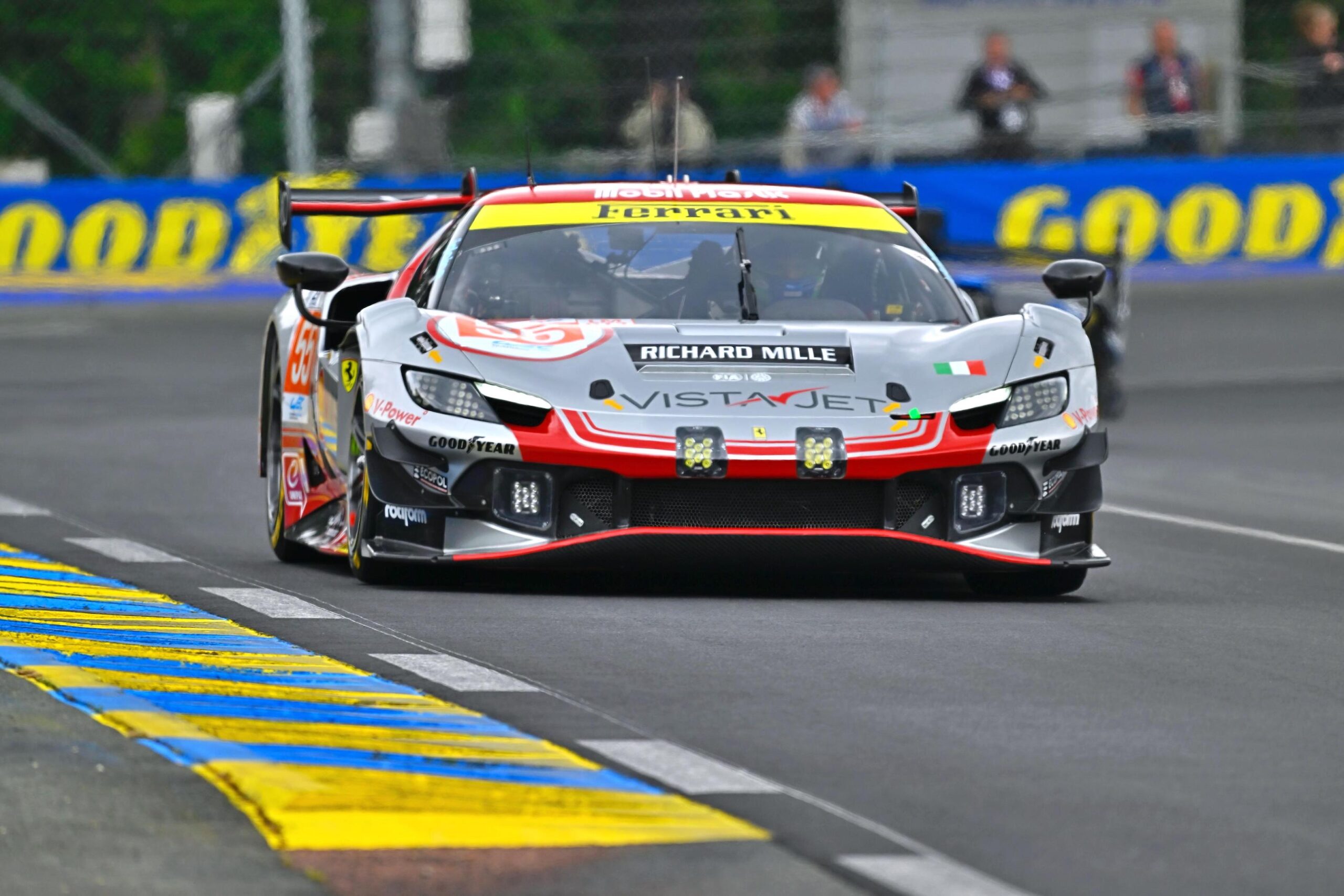 Rovera al via del Mondiale Endurance su Ferrari 296