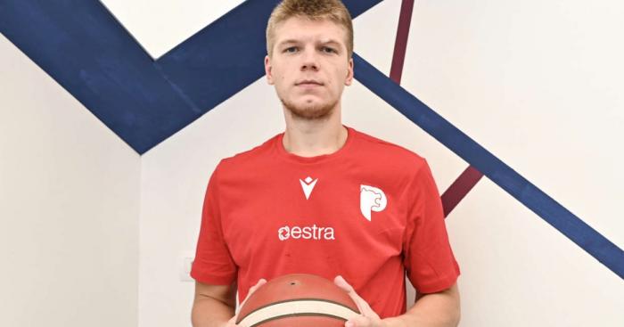 Pallacanestro Varese – Continua il pressing su Silins ma le tempistiche ristrette non aiutano