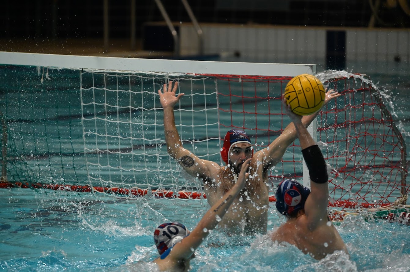 La Marina Militare arresta la corsa della VON (10-9), Osigliani: “La Spezia ha meritato. Dobbiamo migliorare l’atteggiamento”