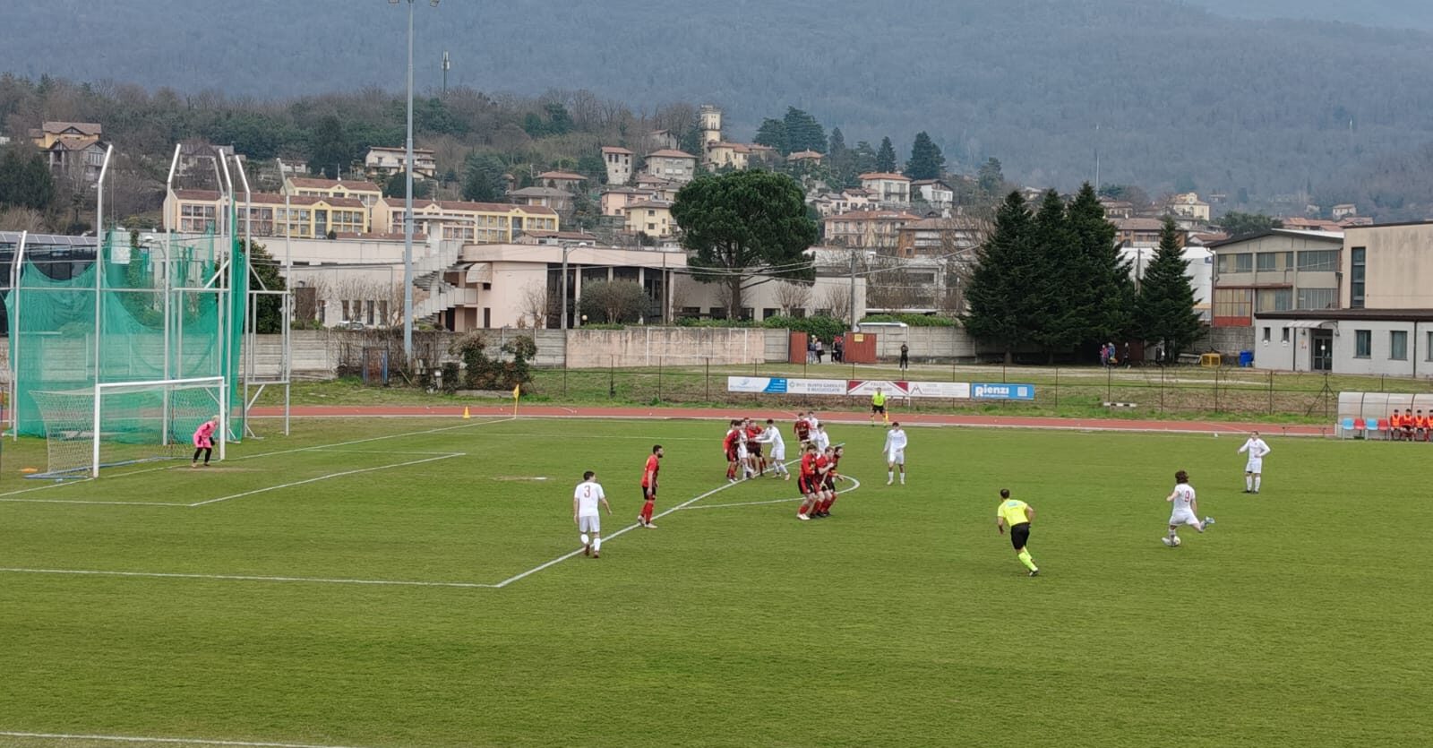 24^ – Clamoroso: Olimpia travolta 8-0 dalla Baranzatese. Il Derby salvezza è del Gavi: Verbano KO 2-1. Poker Besnatese con il Valle Olona