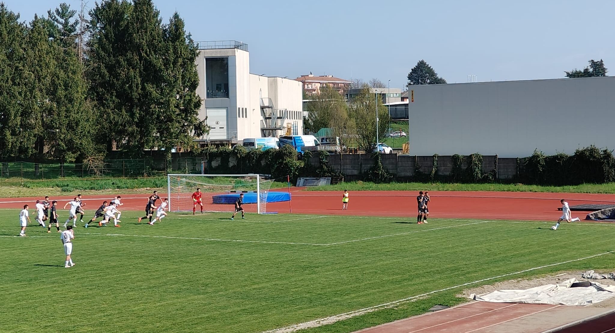 28^ – Morazzone a valanga con l’Uboldo. Il Luino di misura, tris per Gavirate e Verbano