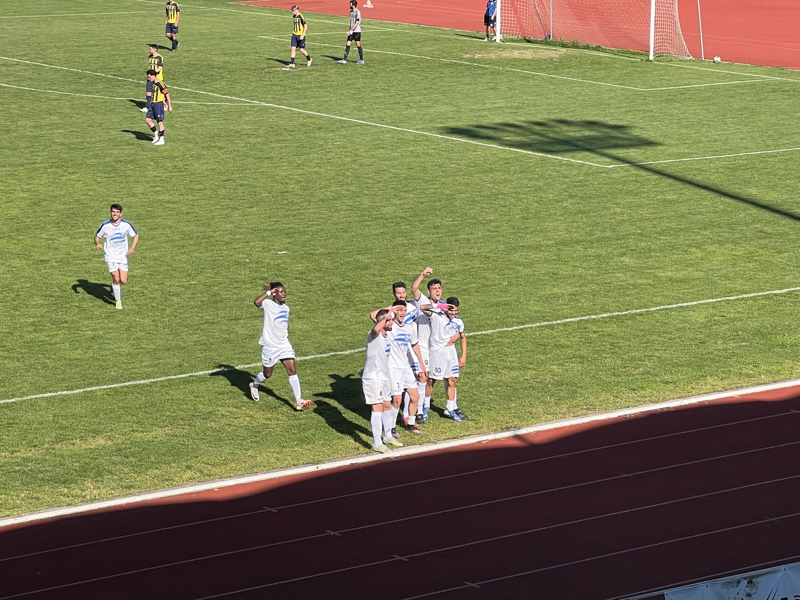 Tradate Abbiate-Gorla Minore, Caon: “La classe operaia va in Paradiso”, Viceconti: “A testa alta”. Le pagelle