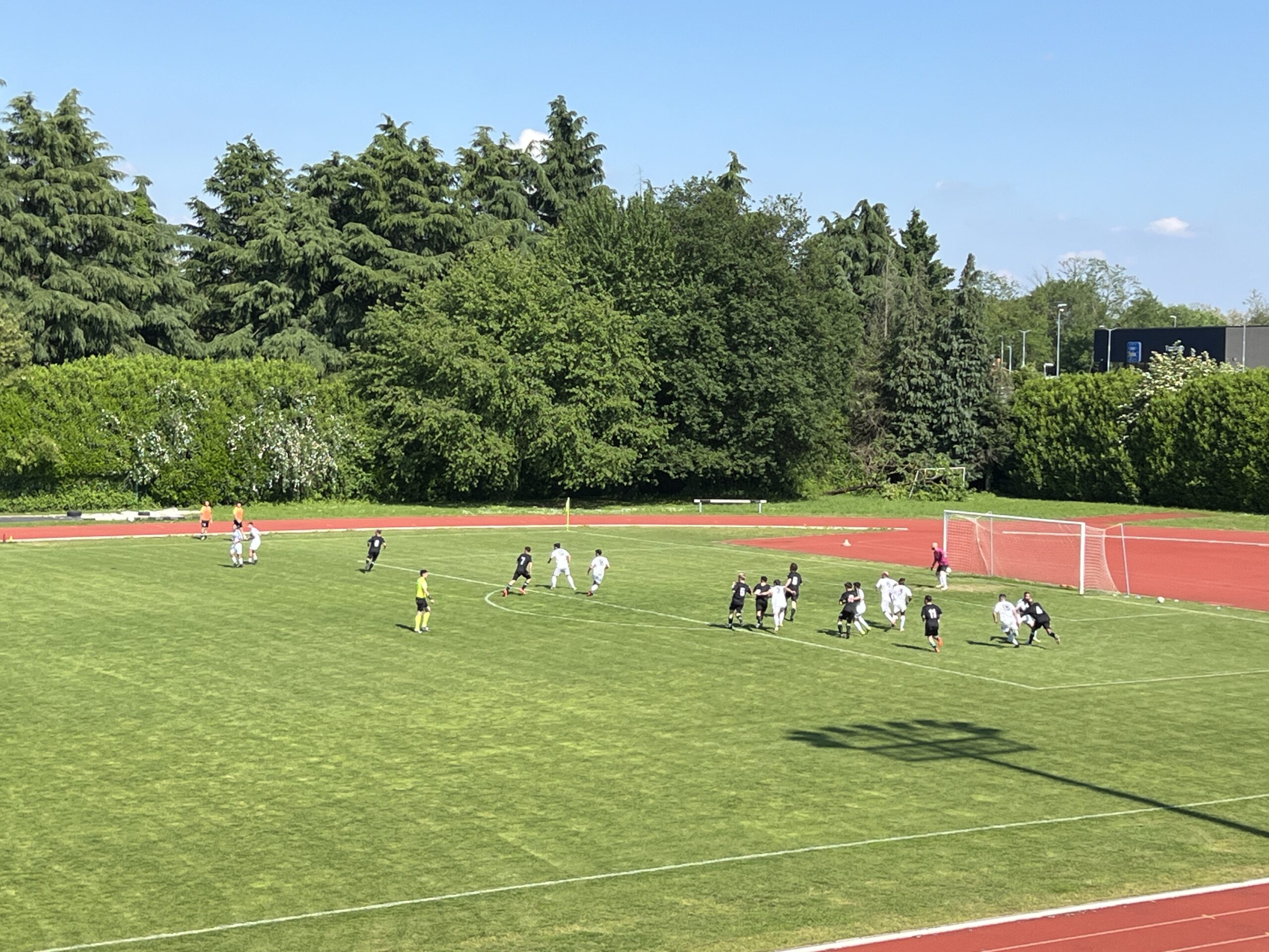 Un pareggio che vale oro, il cuore Valceresio non basta: 1-1 e Tradate Abbiate in finale playoff