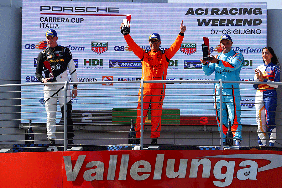 Porsche Carrera Cup – Ebimotors da urlo a Vallelunga: hat-trik per De Amicis, Cerqui sfiora il podio fra i PRO